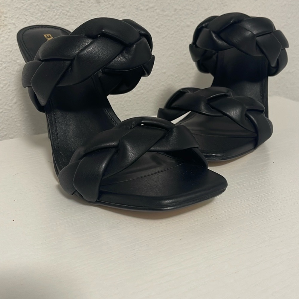 Elegant Black Braided Women's Sandals